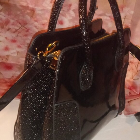 BLACK PATENT LEATHER SATCHEL/SHOULDER HANDBAG W/ SHOULDER STRAP - Picture 6 of 11